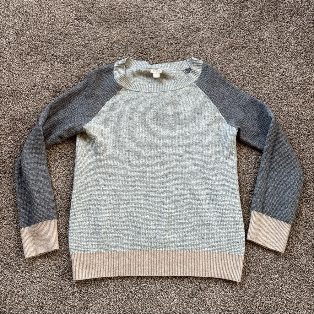 J.Crew Women’s XL but fits Medium Women’s Crewneck Sweater EUC